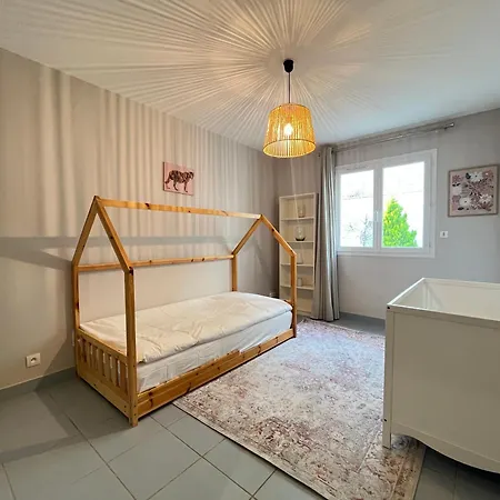 Villa Maison Moderne Avec Terrasse & Parking *